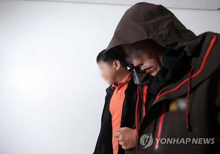 5 người dân bị đâm chết, cảnh sát Hàn bị chê trách vì phản ứng chậm - Ảnh 2.