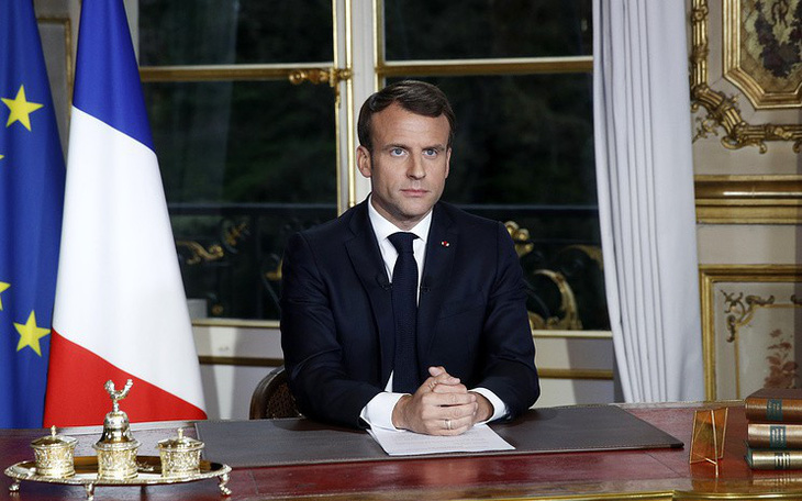 Tổng thống Pháp cam kết xây lại Nhà thờ Đức bà Paris ‘đẹp hơn’ trong 5 năm