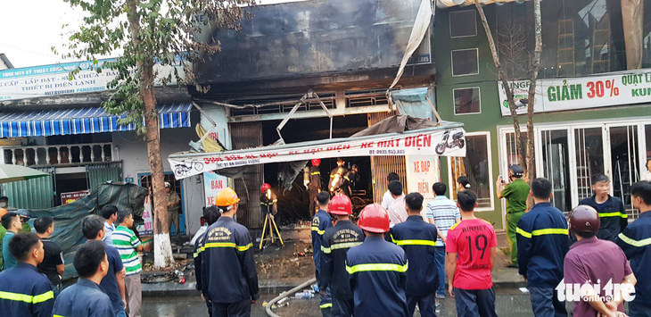 Cháy tiệm xe đạp điện ở Huế, 3 người thiệt mạng - Ảnh 1.
