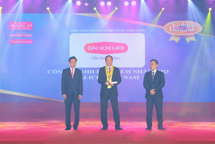 Dai-ichi Life VN liên tiếp 11 năm đạt giải Công ty bảo hiểm nhân thọ tốt nhất - Ảnh 1.