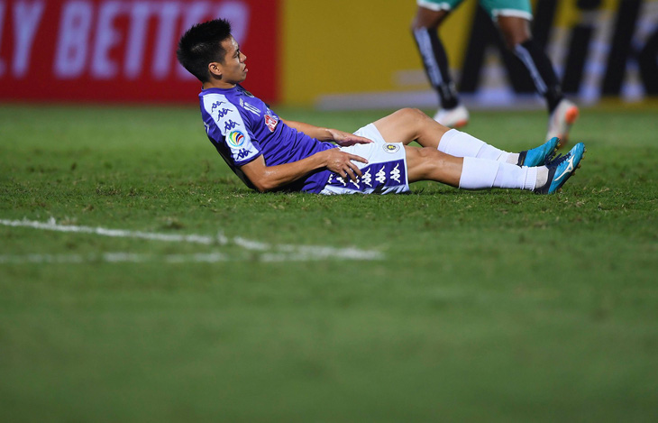 Văn Quyết đá hỏng phạt đền, Hà Nội FC thua sốc ở AFC Cup 2019 - Ảnh 2.