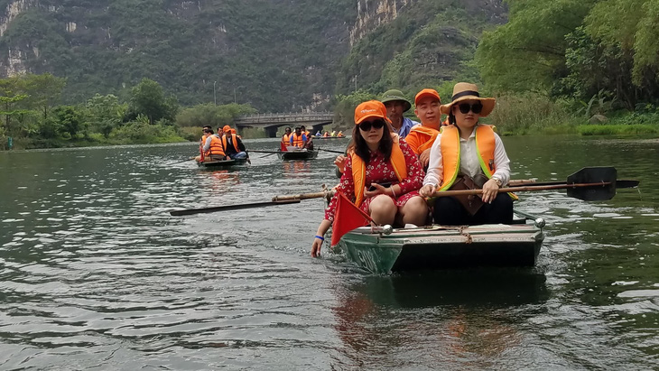 Tour lễ 30-4 còn nhiều chỗ, bùng nổ các điểm vui chơi - Ảnh 2.