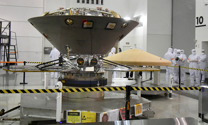 Tàu thăm dò InSight lần đầu phát hiện động đất trên sao Hỏa - Ảnh 2.