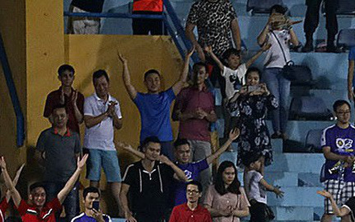 Vòng 7 V-League 2019: sân Hàng Đẫy được xóa án phạt