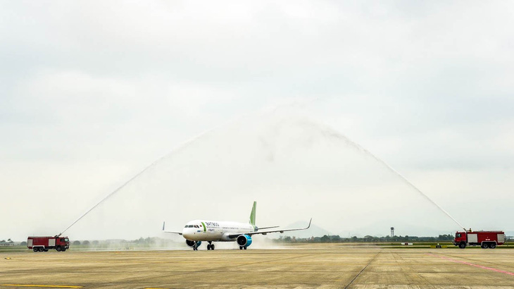 Bamboo Airways liên tục đón máy bay mới trước thềm nghỉ lễ - Ảnh 1.