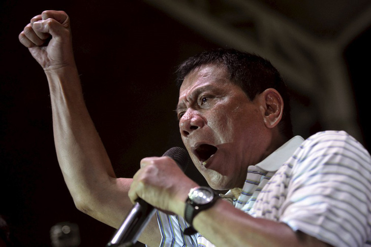 Ông Duterte: Tôi sẽ kêu lính tử thủ nếu Trung Quốc đụng tới Thị Tứ - Ảnh 1.