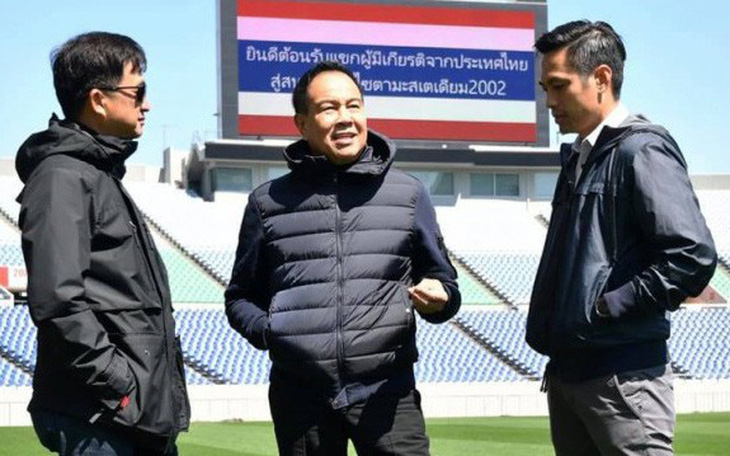 Thái Lan mời HLV người Nhật dẫn dắt đội tuyển