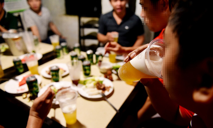 Chuyên gia Nhật: TP.HCM cần đánh thuế rượu bia trên lợi thế đặc thù - Ảnh 1.