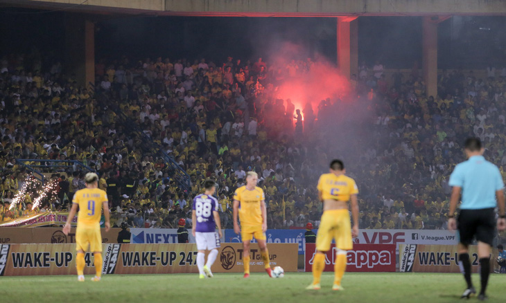 Quang Hải được khen đẳng cấp sau bàn thắng đầu tiên ở V-League 2019 - Ảnh 3.