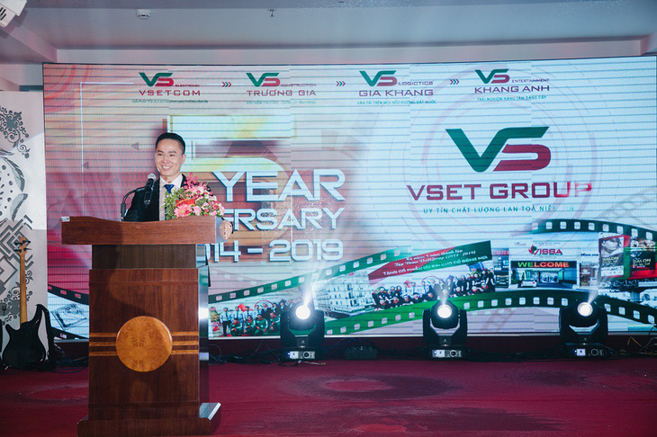 Tập đoàn Vsetgroup tưng bừng mừng kỷ niệm 5 năm thành lập - Ảnh 1.