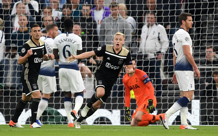 Đá bại Tottenham, Ajax rộng cửa vào chung kết Champions League