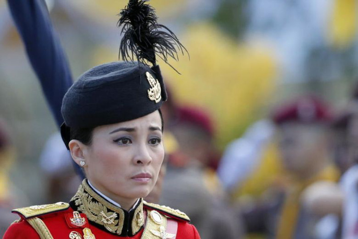 Ba ngày trước lễ đăng cơ, Vua Thái công bố đại tướng Suthida là hoàng hậu - Ảnh 3.