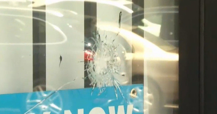 Cướp vũ trang tại quán cà phê người Việt ở San Jose, 3 người bị thương - Ảnh 2.
