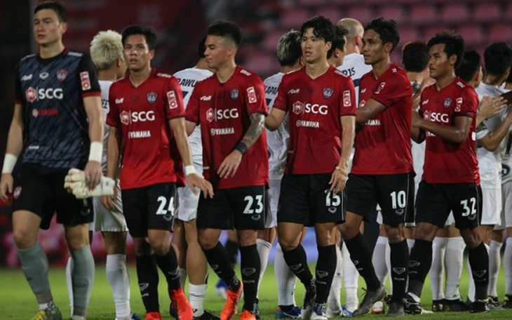Đồng đội của Văn Lâm ở Muangthong United bị yêu cầu 