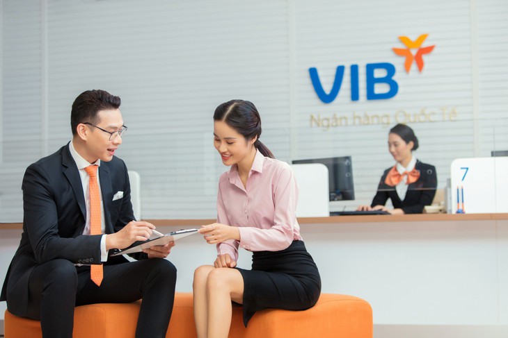 Ngân hàng ngày càng nâng cao tiện ích, khách hàng hưởng lợi - Ảnh 1.