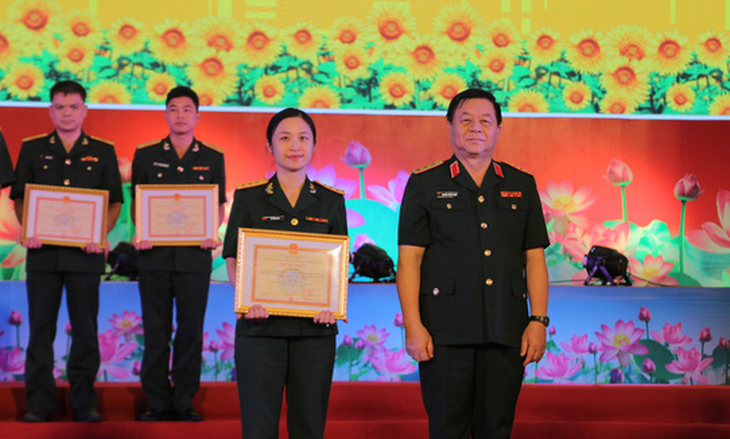 Trao thưởng Tuổi trẻ sáng tạo trong quân đội lần thứ 19 - Ảnh 2.