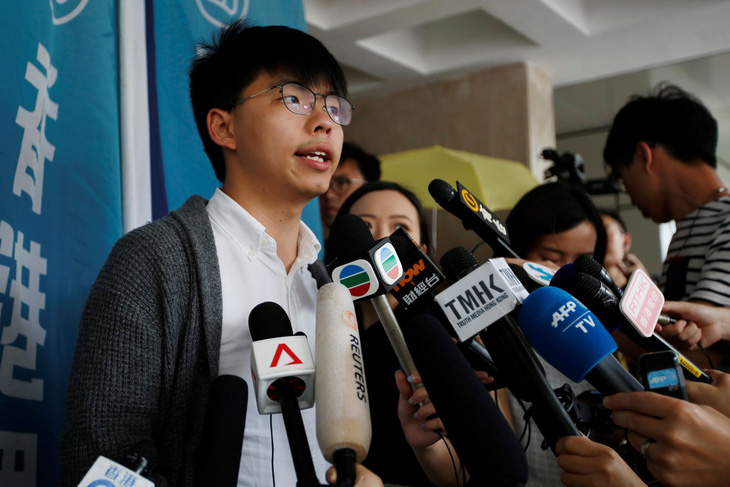 Thủ lĩnh sinh viên Hoàng Chi Phong lại bị bắt vào tù - Ảnh 1.