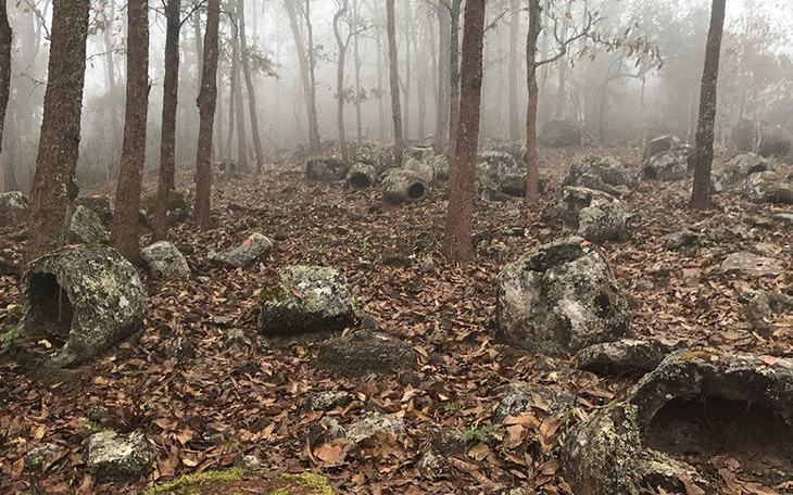 Bí ẩn 'chum đá của người chết' tuổi đời ngàn năm ở Lào