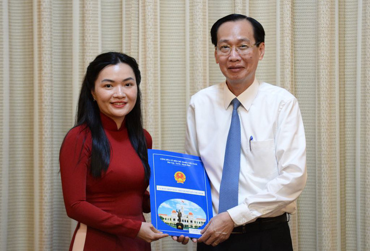 Bà Võ Thị Ngọc Thúy làm phó giám đốc Sở Du lịch TP.HCM - Ảnh 1.