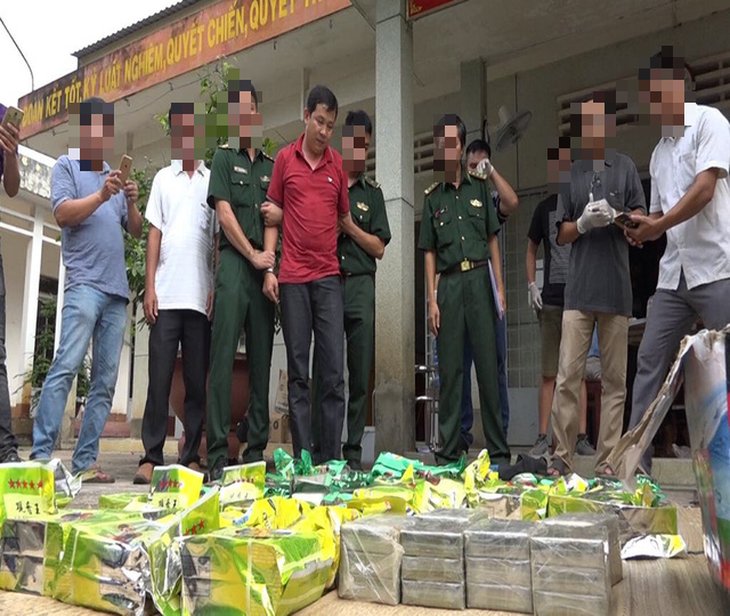 10 ngày bắt giữ gần 70kg ma túy từ Campuchia qua - Ảnh 1.
