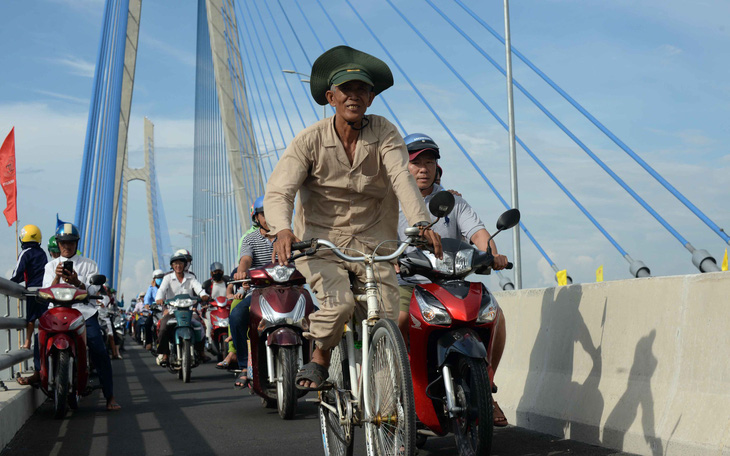 Miền Tây chờ những cây cầu Mỹ Thuận 2 - Ảnh 1.