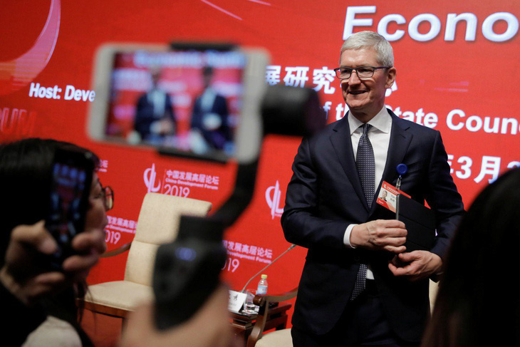 Nhiều ‘fan cứng’ của Apple tại Trung Quốc đã chuyển sang dùng Huawei - Ảnh 1.