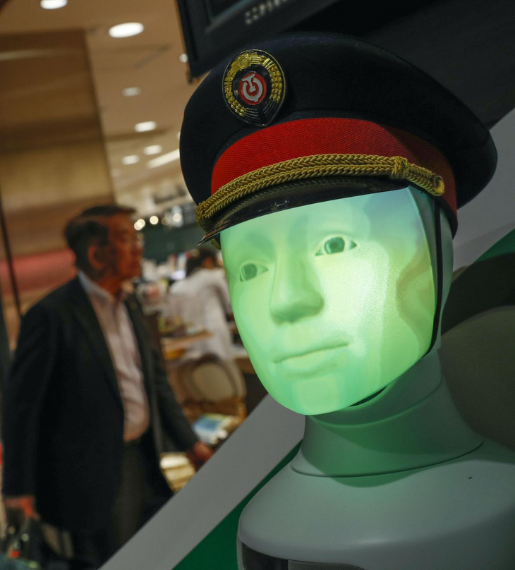 Nhật đưa robot hướng dẫn khách ở ga Tokyo - Ảnh 4.