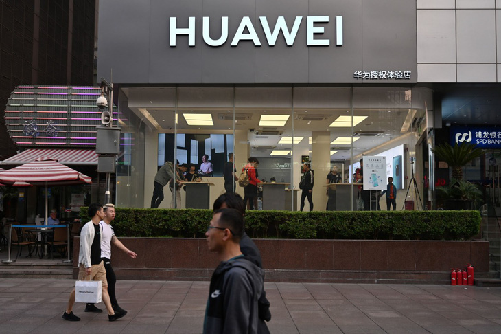 Huawei khởi kiện Bộ Thương mại Mỹ - Ảnh 1.