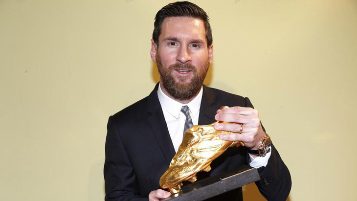 Messi lần thứ 6 đoạt Chiếc giày vàng châu Âu - Ảnh 1.