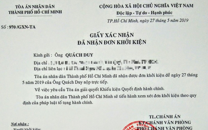 Chuyên viên văn phòng UBND TP.HCM kiện quyết định xử phạt 