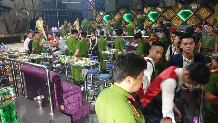80 người dương tính với ma túy trong quán bar lúc rạng sáng ở Đà Nẵng - Ảnh 1.
