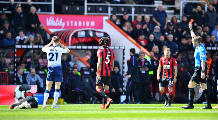 Son Heung Min và Foyth nhận thẻ đỏ, Tottenham trắng tay trước Bournemouth - Ảnh 2.