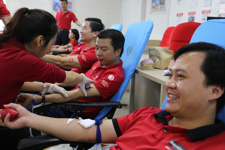 Dai-ichi Việt Nam hiến tặng 139 đơn vị máu tại Nghệ An - Ảnh 1.