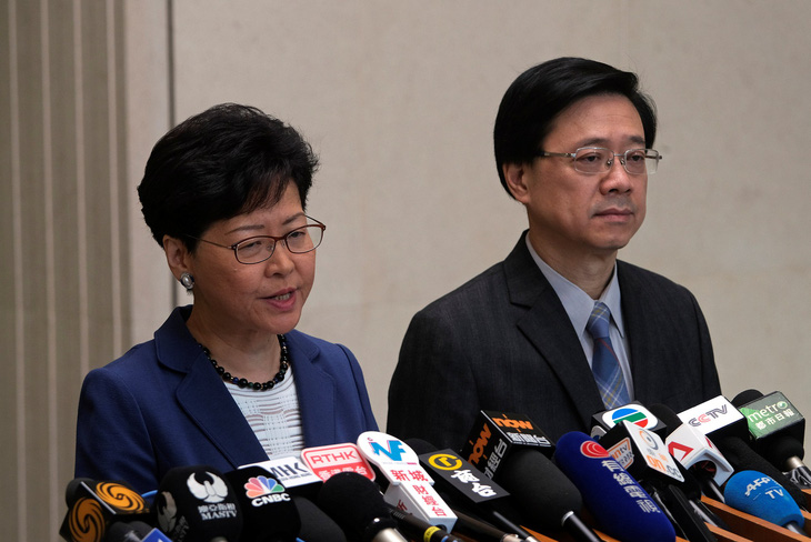 Bất chấp biểu tình, lãnh đạo Hong Kong quyết thông qua luật dẫn độ - Ảnh 1.