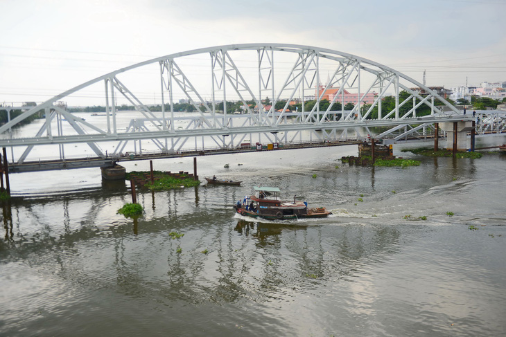 Chỉ có 39,3km/598km tuyến đường thủy TP.HCM đạt chuẩn - Ảnh 1.