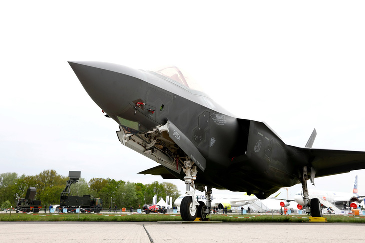 F-35 rơi tại Nhật do phi công mất phương hướng? - Ảnh 2.