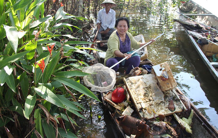 Thải gần 2 triệu tấn nhựa mỗi năm, Việt Nam bị thế giới gọi tên - Ảnh 1.