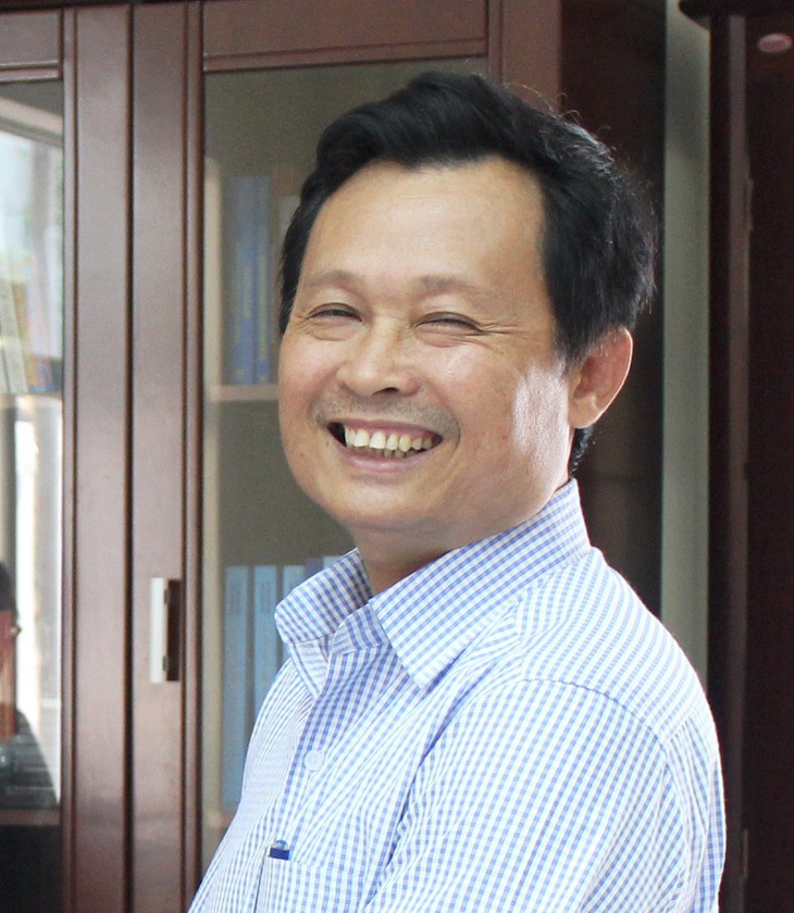 Khởi tố, bắt tạm giam nguyên giám đốc Sở Ngoại vụ tỉnh Khánh Hòa - Ảnh 1.