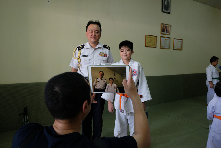 Lính thủy Nhật vật Judo với vận động viên Việt - Ảnh 5.