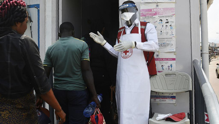WHO chưa xem dịch Ebola là tình trạng nguy cấp toàn cầu - Ảnh 2.