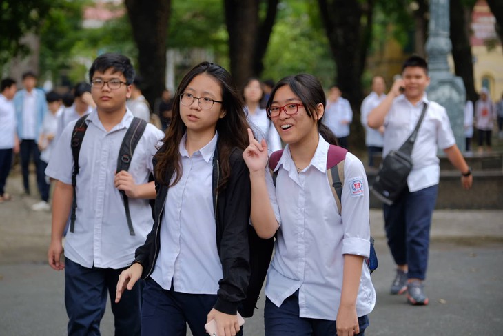 Vui buồn học trò đi thi lớp 10 - Ảnh 2.