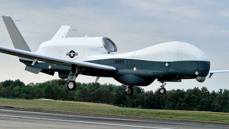 Mỹ thừa nhận máy bay không người lái bị tên lửa Iran bắn hạ - Ảnh 1.