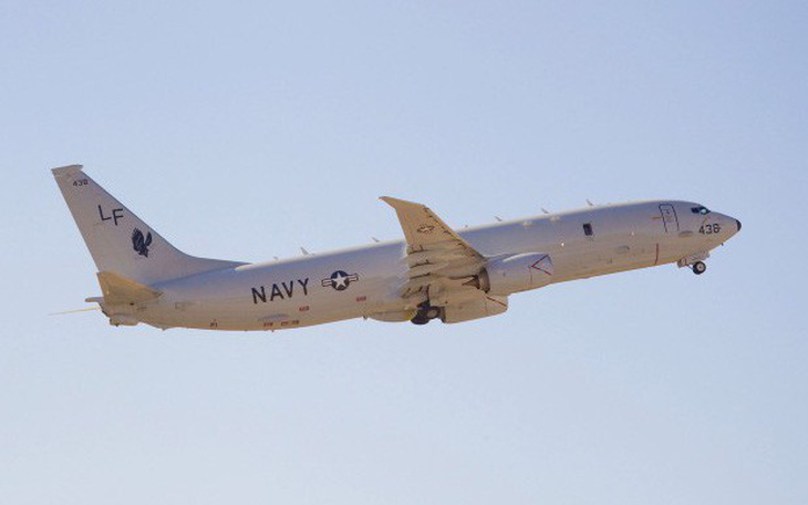 Máy bay chở 35 người của Mỹ suýt bị Iran bắn?
