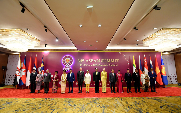 Lãnh đạo ASEAN kêu gọi kiềm chế về Biển Đông và căng thẳng Mỹ - Trung