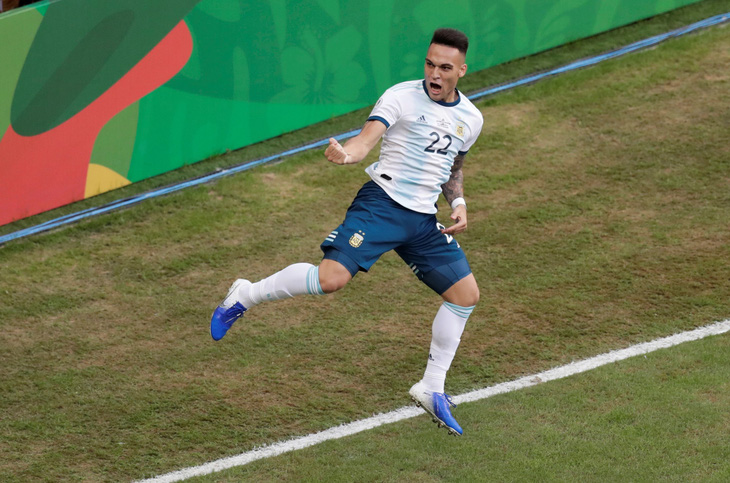 Đá bại Qatar, Argentina vào tứ kết Copa America 2019 - Ảnh 1.