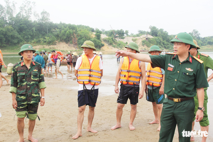 Hai trong số ba nam sinh chết đuối ở Nghệ An chuẩn bị thi THPT quốc gia - Ảnh 5.