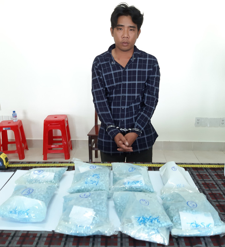 Trong hai tháng, Đồng Tháp bắt hai vụ vận chuyển ma túy - Ảnh 2.