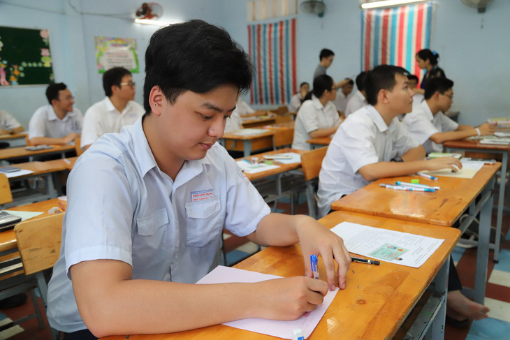 Điểm chuẩn Đại học Hà Nội: Cao nhất 33,85 - Ảnh 1.