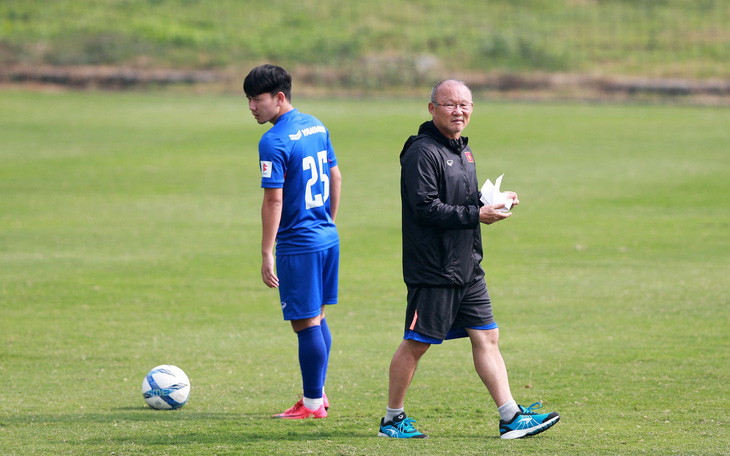 VFF đề xuất ký hợp đồng 3 năm với HLV Park Hang Seo
