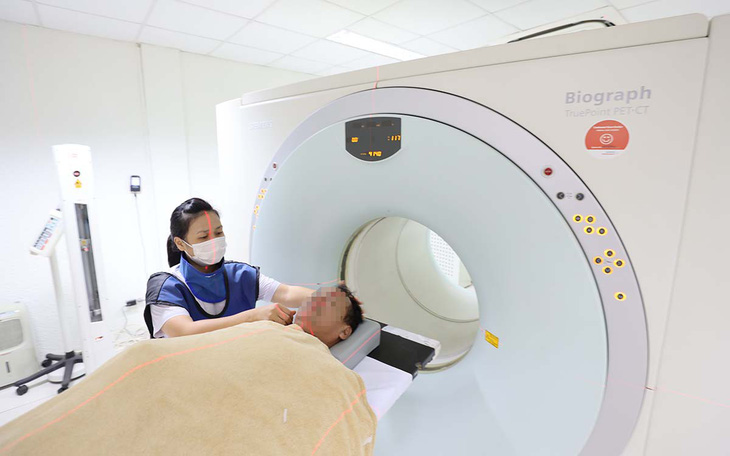 Lò thuốc phóng xạ hỏng: Bệnh nhân đi lại 4.000 cây số chụp PET/CT - Ảnh 4.